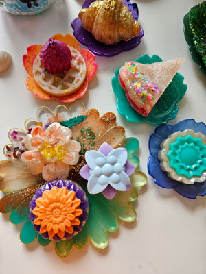 Wonder Bloom Cakes