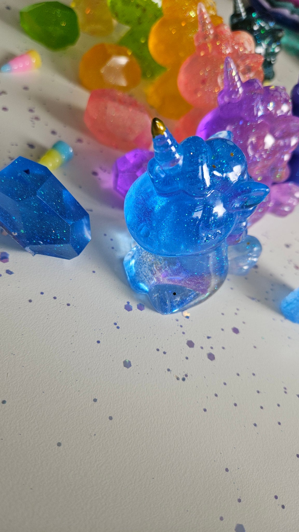 Glow in the dark 3D glitter unicorn