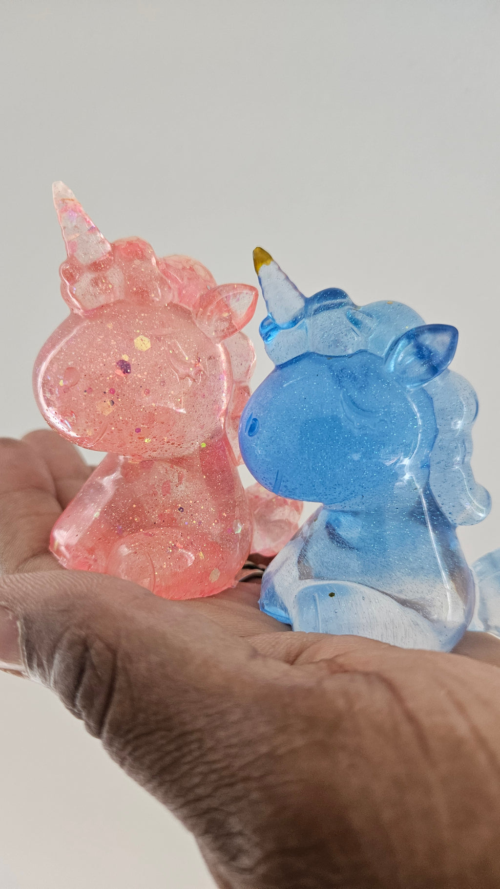 Glow in the dark 3D glitter unicorn
