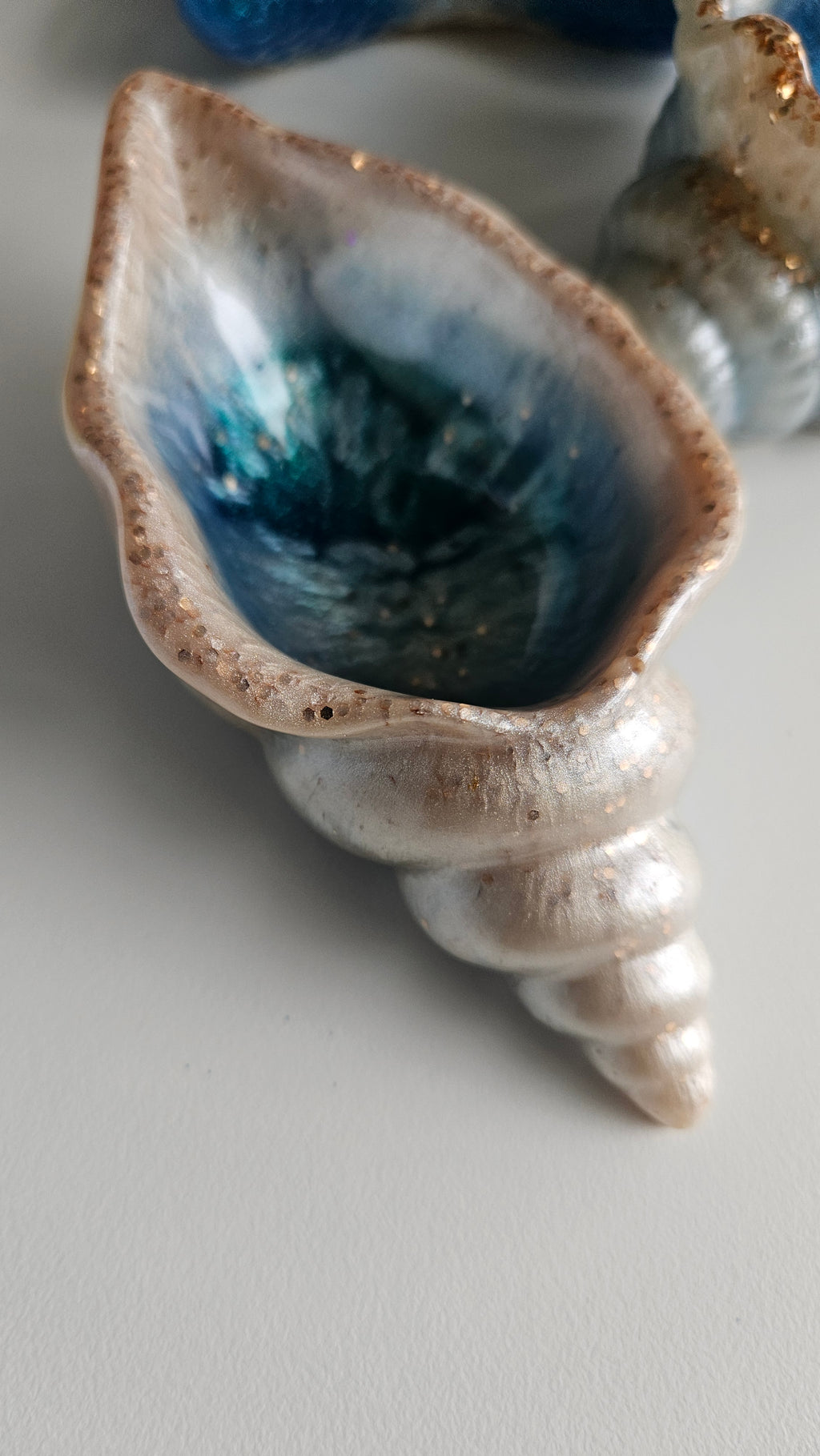 Resin Beach Shell jars
